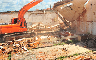 Demolição Mecânica